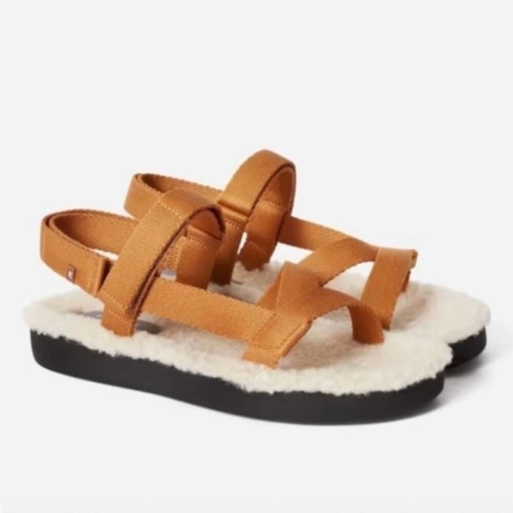EVERLANE Sandals Size 6 NEW Renew Teddy Sport Sandal Cream Tan Faux Fur
